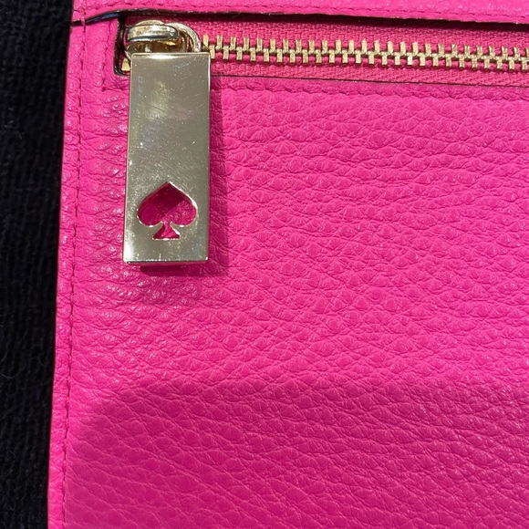 NWOT Kate Spade Pink Pebbled Leather Wallet / Wristlet - Picture 4 of 5